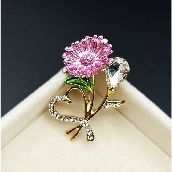 Yellow Gold with White Diamond Crystal Enamel Daisy and Heart Pin Back Brooch - Picture 2 of 7